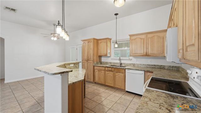 1895 Flaming Oak Drive, New Braunfels, TX 78132