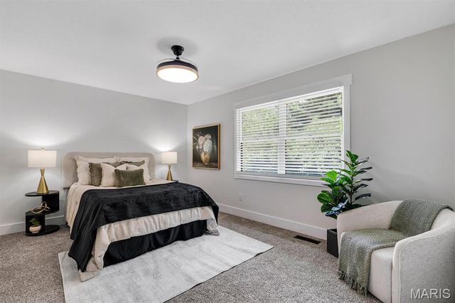 1413 Lantz Court, Edwardsville, IL 62025