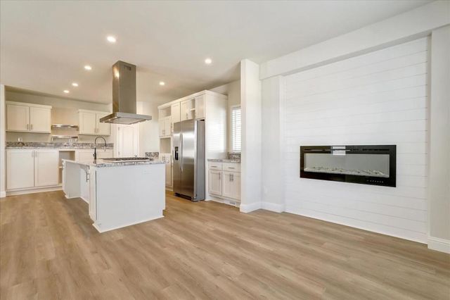 195 Blossom Hill Road, San Jose, CA 95123