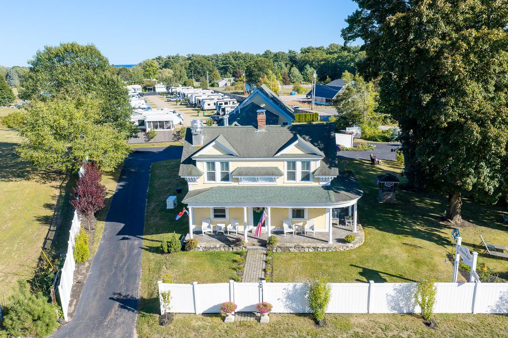 525 Post Road, Wells, ME 04090 — photo 2