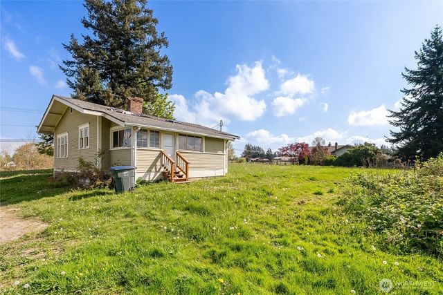 399 E Smith Road, Bellingham, WA 98226
