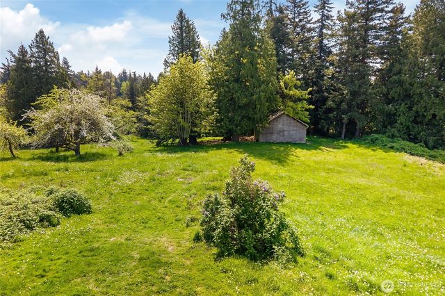 399 E Smith Road, Bellingham, WA 98226