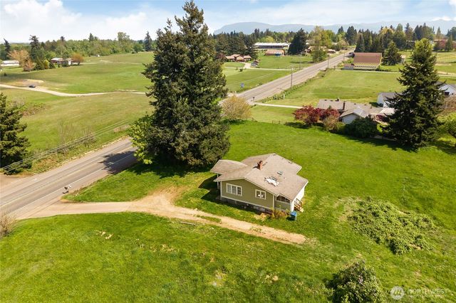 399 E Smith Road, Bellingham, WA 98226