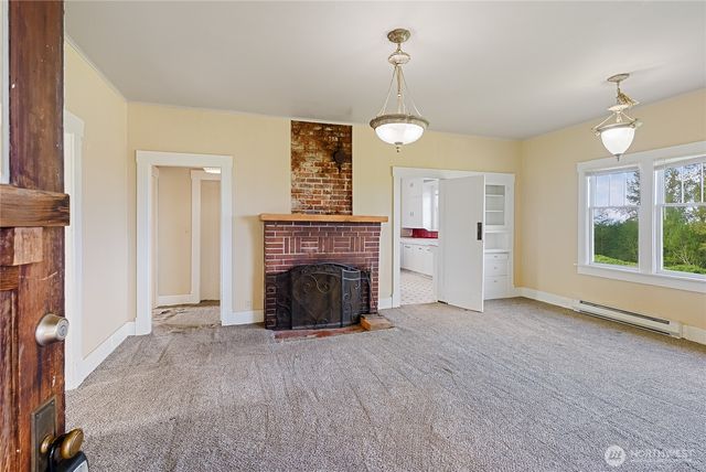 399 E Smith Road, Bellingham, WA 98226