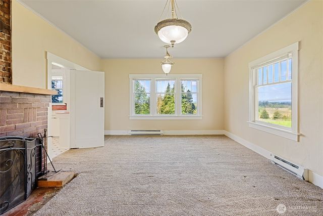 399 E Smith Road, Bellingham, WA 98226