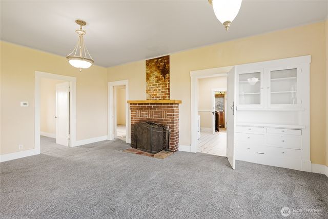 399 E Smith Road, Bellingham, WA 98226