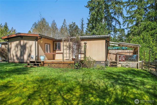 221 E Country Lane, Allyn, WA 98524