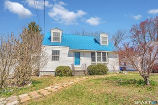 1 King Court, Enfield, CT 06082