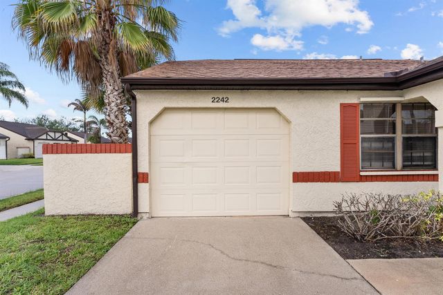 2242 SE Breckenridge Circle, Port St. Lucie, FL 34952