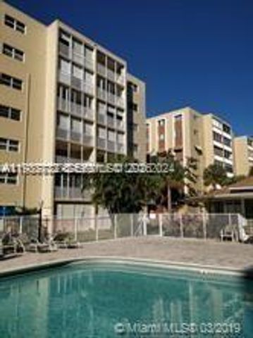 620 NE 12th Ave 408, Hallandale Beach, FL 33009