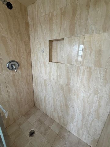 620 NE 12th Ave 408, Hallandale Beach, FL 33009