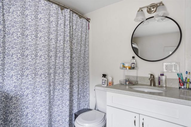 39 South Barnstead Road, Barnstead, NH 03225