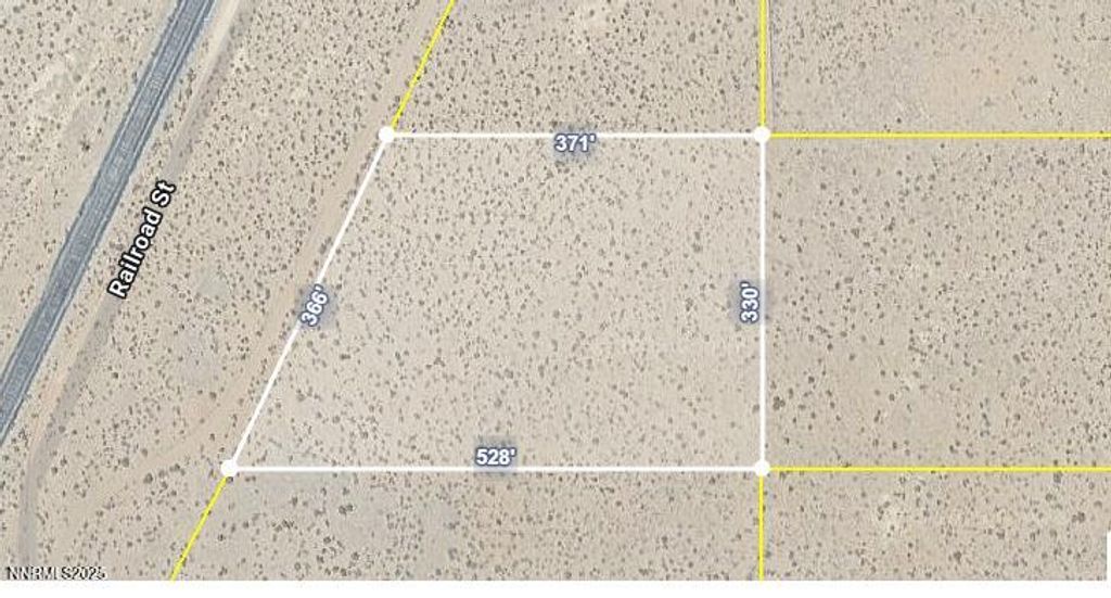 Image 1 of property listing at 9750 Railroad Street, Silver Springs, NV 89429