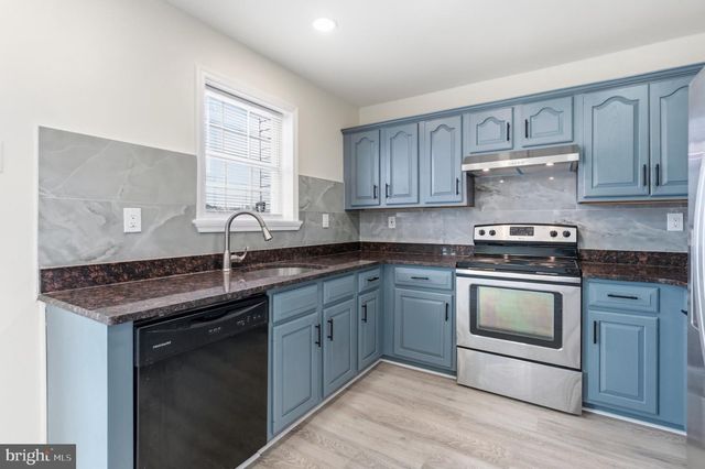 34 2ND ST, Bridgeport, PA 19405