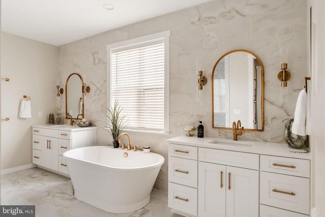 6620 BROWN OAK LN #DEVONSHIRE, Highland, MD 20777