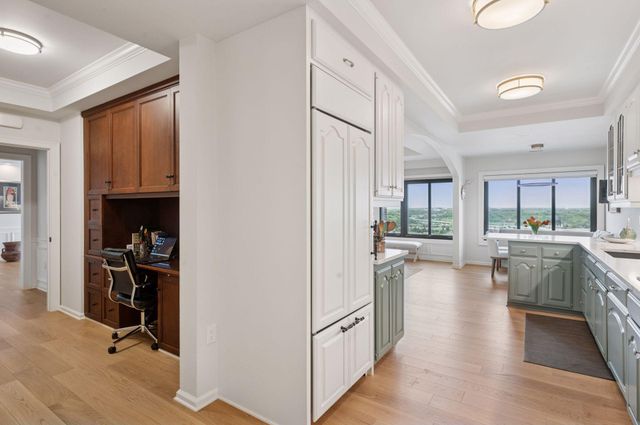 1201 Yale Place 2102, Minneapolis, MN 55403