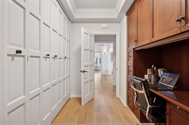 1201 Yale Place 2102, Minneapolis, MN 55403