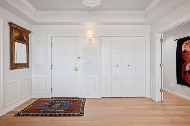 1201 Yale Place 2102, Minneapolis, MN 55403