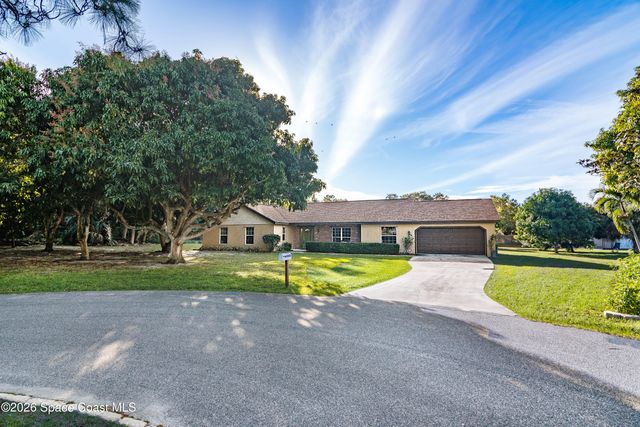 4245 Hillview Circle, Merritt Island, FL 32952