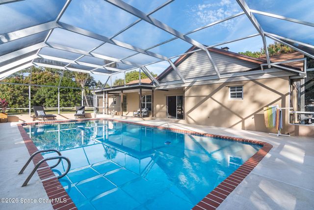 4245 Hillview Circle, Merritt Island, FL 32952