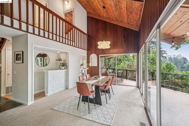 2835 MORLEY DR., Oakland, CA 94611