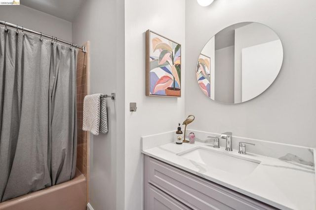 2835 MORLEY DR., Oakland, CA 94611