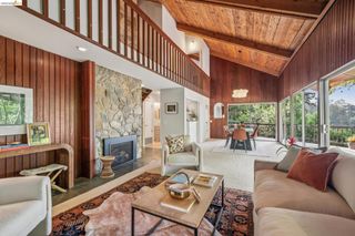 2835 MORLEY DR., Oakland, CA 94611