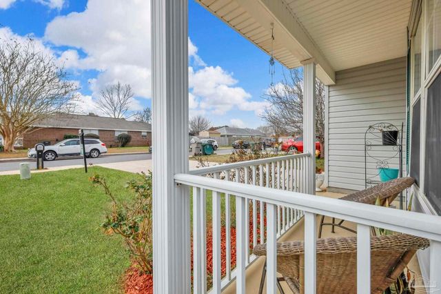 810 Hanover Dr, Pensacola, FL 32526