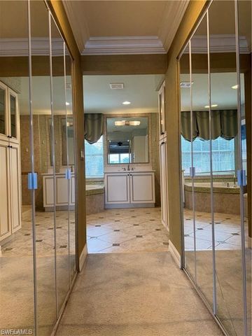 10305 Longleaf Pine CT, Fort Myers, FL 33913