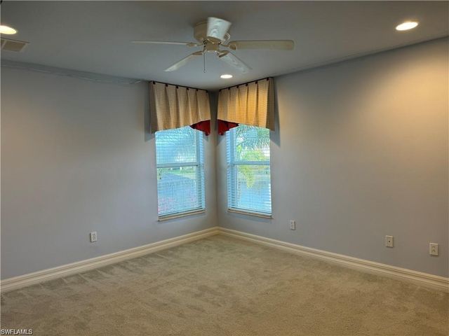 10305 Longleaf Pine CT, Fort Myers, FL 33913