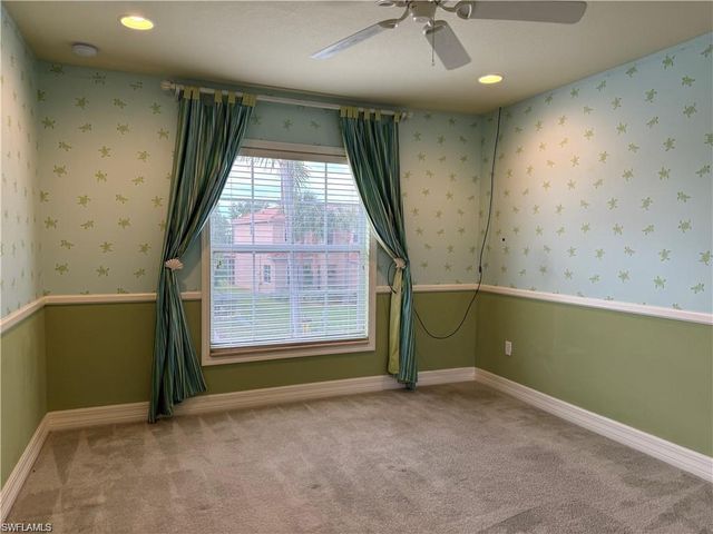 10305 Longleaf Pine CT, Fort Myers, FL 33913