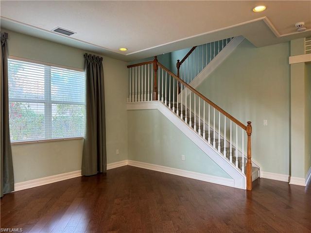 10305 Longleaf Pine CT, Fort Myers, FL 33913