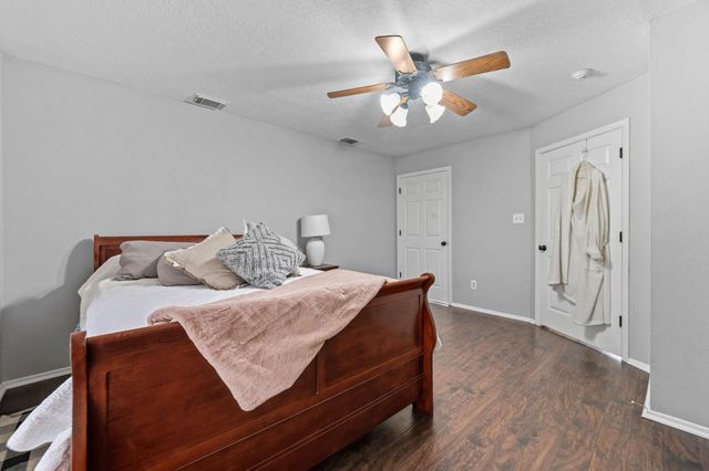 10303 Croger Drive, Magnolia, TX 77354