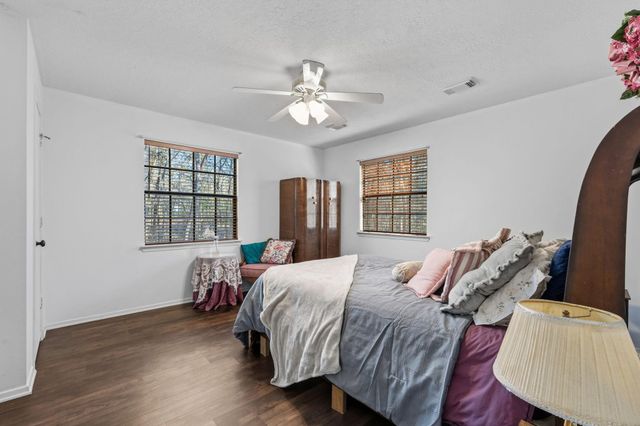 10303 Croger Drive, Magnolia, TX 77354