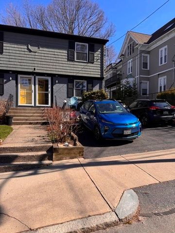 46 Tenth Street, Providence, RI 02906