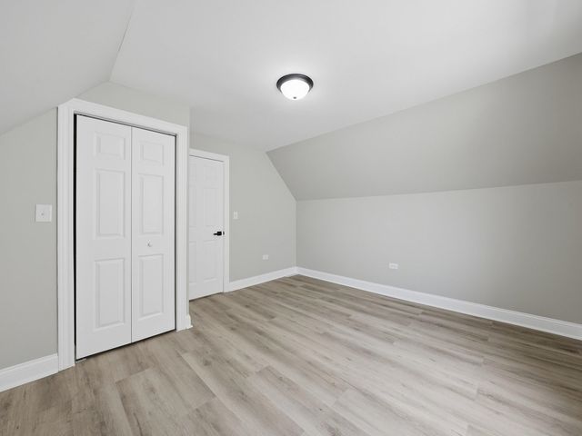 11025 S Avenue O, Chicago, IL 60617