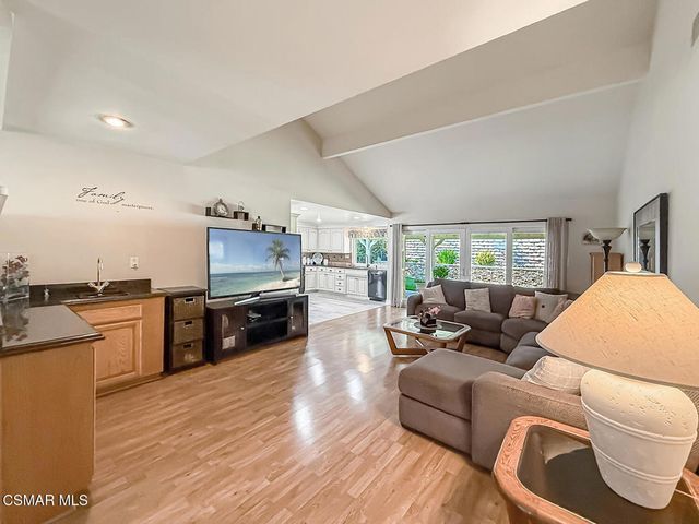 3243 Emerald Avenue, Simi Valley, CA 93063