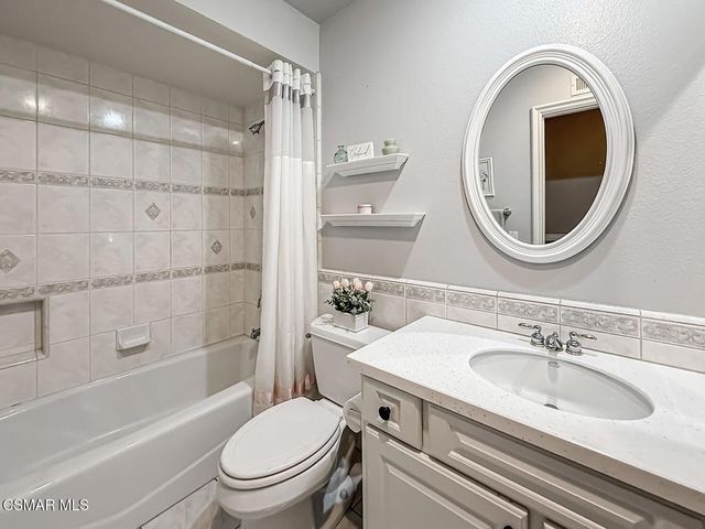 3243 Emerald Avenue, Simi Valley, CA 93063
