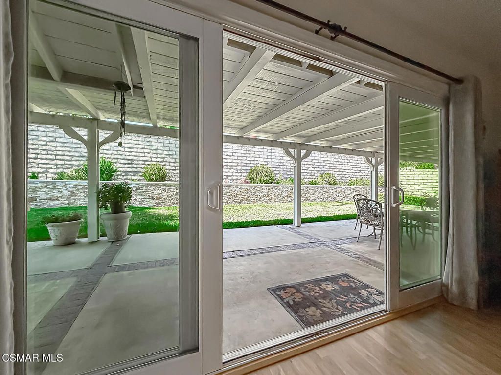 Image 38 of property listing at 3243 Emerald Avenue, Simi Valley, CA 93063
