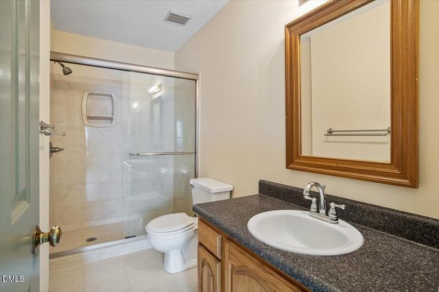 4522 Hamptonshire Drive, Raleigh, NC 27613