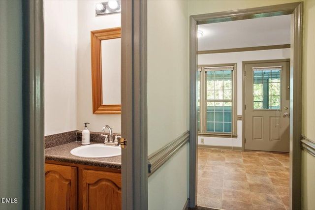 4522 Hamptonshire Drive, Raleigh, NC 27613