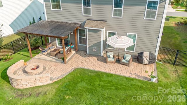 2073 Saddlebred Drive, Iron Station, NC 28080