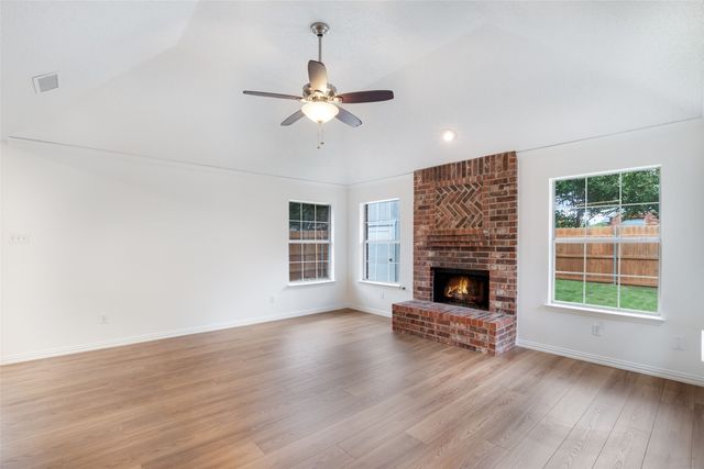 901 Santa Cruz Drive, Keller, TX 76248