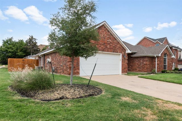 901 Santa Cruz Drive, Keller, TX 76248