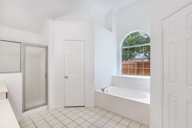 901 Santa Cruz Drive, Keller, TX 76248