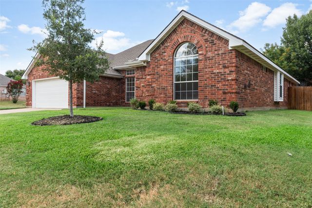 901 Santa Cruz Drive, Keller, TX 76248