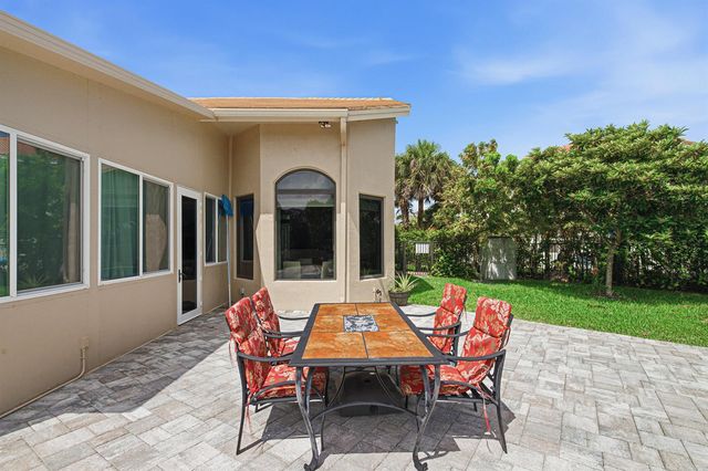 10210 Lexington Estates Boulevard, Boca Raton, FL 33428