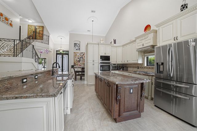 10210 Lexington Estates Boulevard, Boca Raton, FL 33428