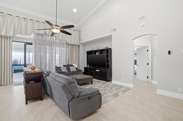10210 Lexington Estates Boulevard, Boca Raton, FL 33428