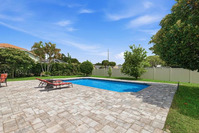 10210 Lexington Estates Boulevard, Boca Raton, FL 33428